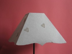 abat-jour CARRE FESTONNE (� partir de 45 euros)